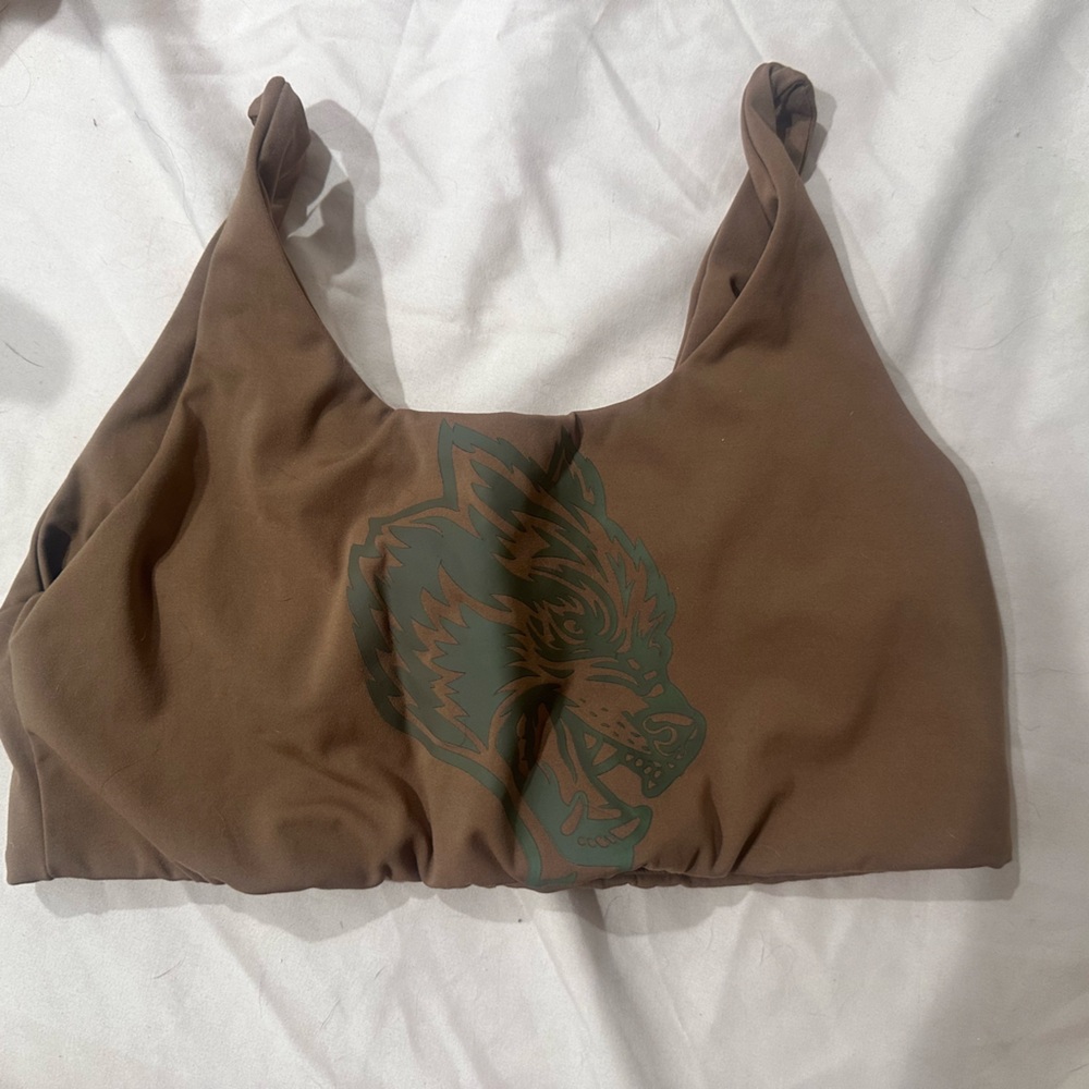 Sports bra